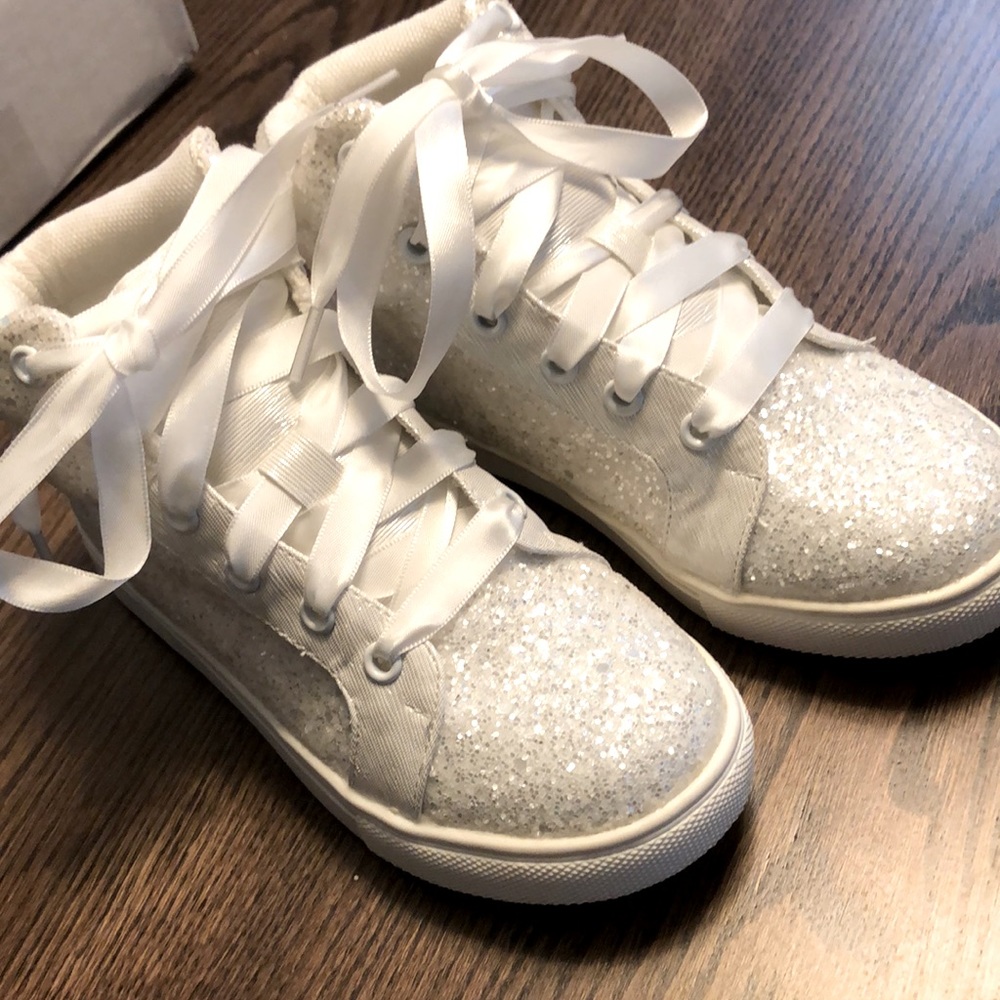 Glitter shoes for girls, David’s bridal, new